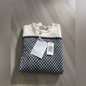 NWT inmyhood men sweater size l fit m